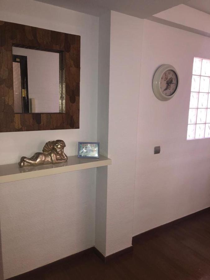 Apart. Inmejorable Por Vivienda Y Por Situacion Apartment *